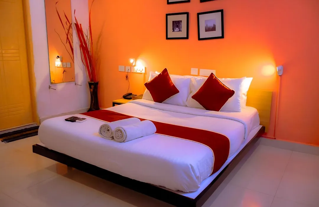 Naksha Tree Hotels- Ramapuram-1